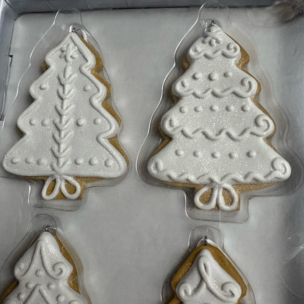 Jingles and Joy Christmas Frosted Gingerbread Tree Cookie Ornaments - Picture 3 of 4